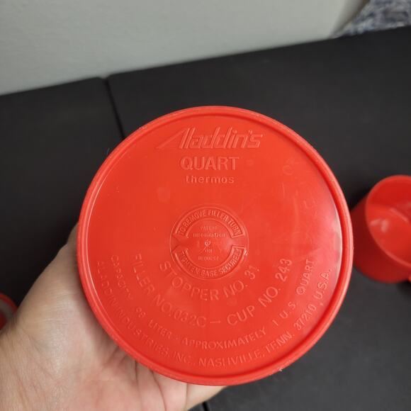 Vintage Aladdin's Vanguard 32C-Cup Quart Thermos Bottle Black Diamond Design 12" - Picture 8 of 9